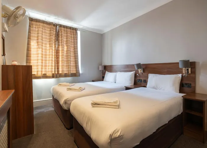 Ascot Hyde Park Hotel